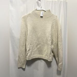 Old Navy sweater NWT